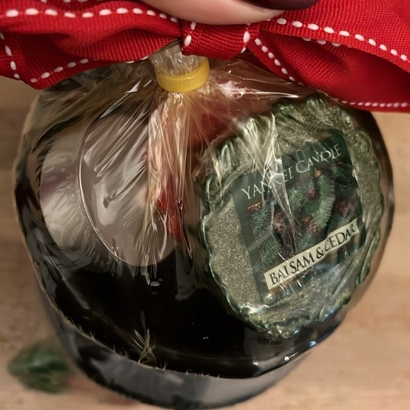 Yankee Candle Snowman Wax Tart Warmer Burner NWT 2012 Balsam Cedar Holiday Gift - Picture 3 of 5